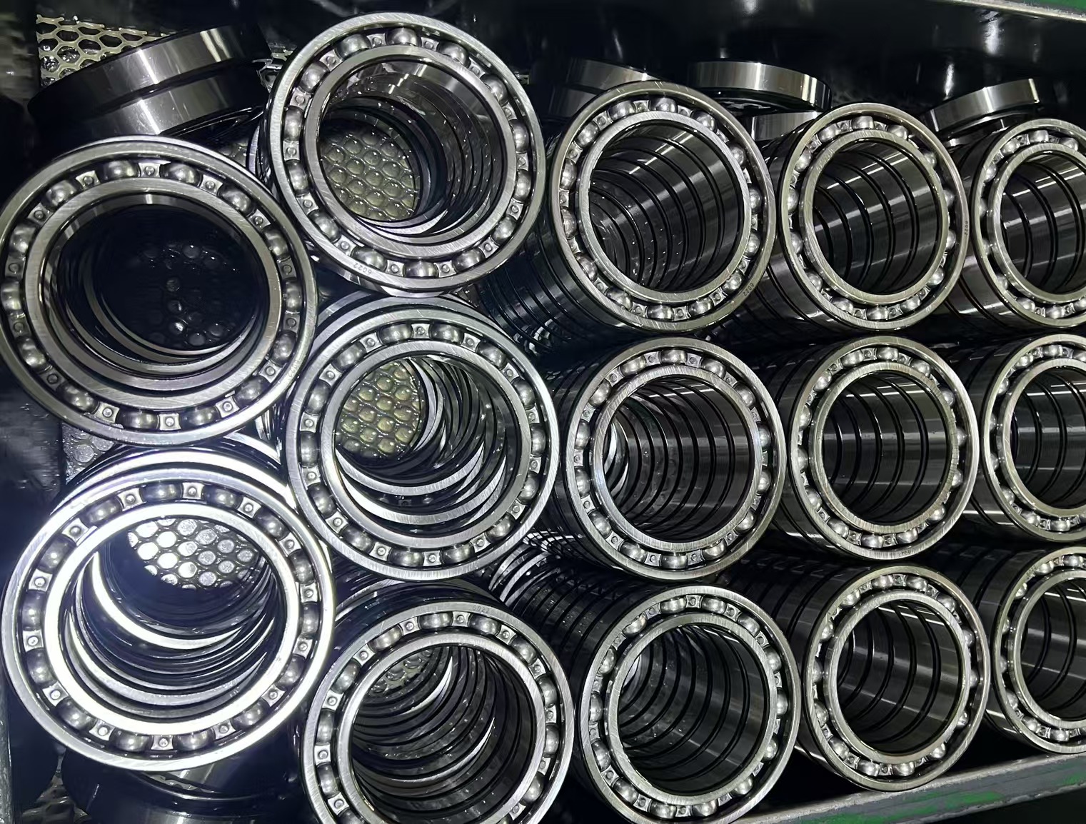 Deep Groove Ball Bearing 6022 Deep Groove Ball Bearing 6022