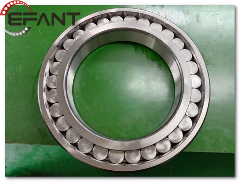 What is the difference between cylindrical roller bearings and needle roller bearings