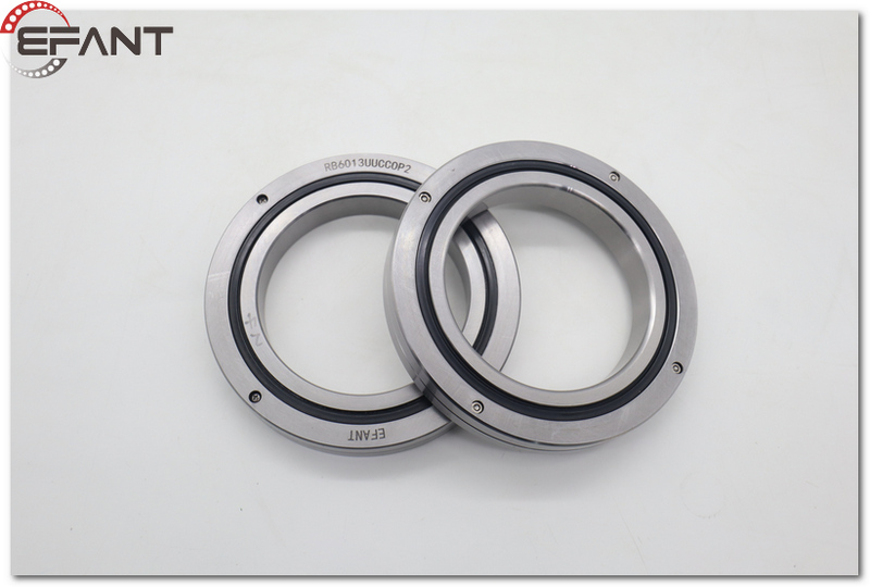 What are the advantages of cross roller bearings compared to traditional bearings?