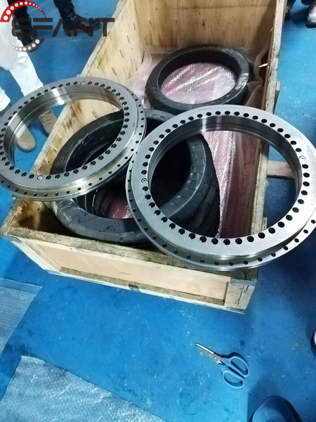 6 sets of YRT395 rotary table bearings have been sent to Thailand