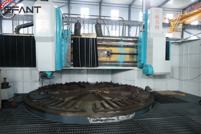 EFANT factory's 4-meter vertical mill has started trial operation yesterday