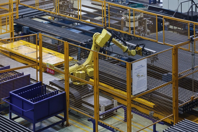 Global manufacturing slump in May ,The road to recovery appears bumpy