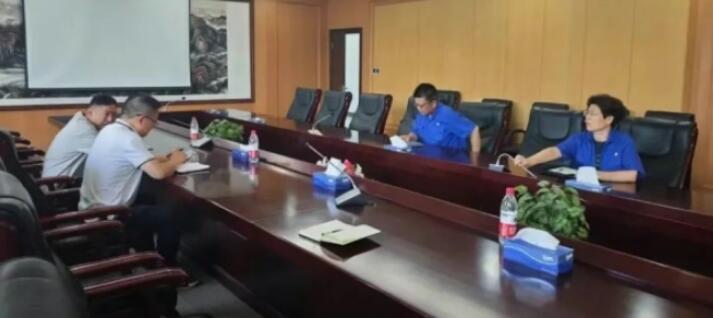 The Management Office of Xiangyang Comprehensive Bonded Zone and Xiangyang Automobile Bearing  Discuss Cooperation to Boost Import and Export Development of Auto Parts Projects