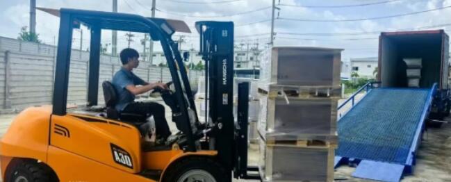 CSC First Thailand-Made Automotive Bearings Set Sail for North America