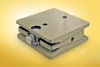 Wedge Mounts Designed for Heavy Loads