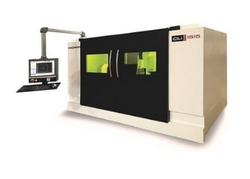 Compact fiber laser