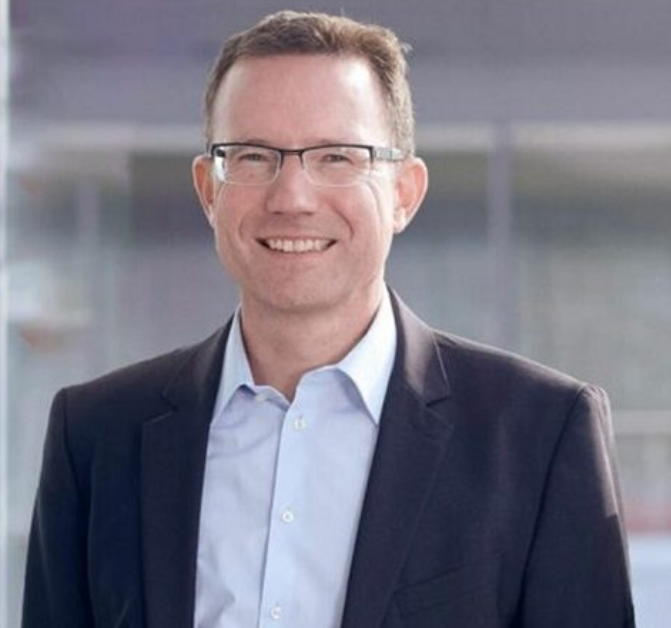 Siemens Announces Change of Leadership for Large Drives Applications