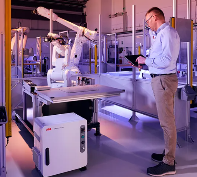 ABB'S OMNICORE ROBOTICS CONTROL PLATFORM