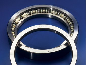 Precision crossed roller bearings