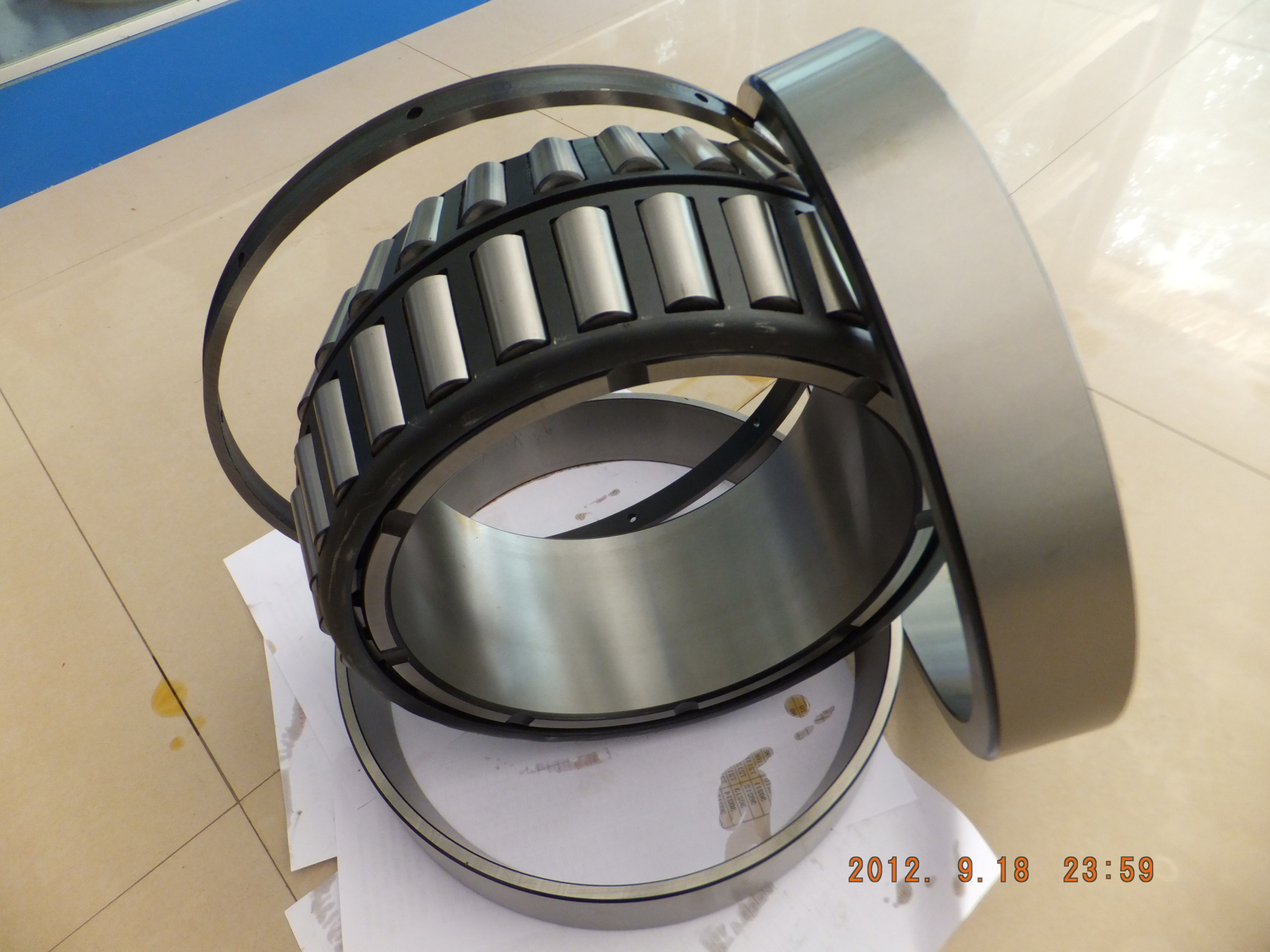 Taper roller bearing H242649D-H242610