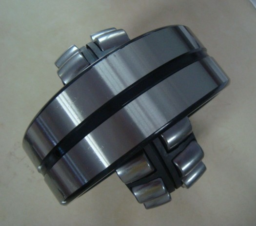 Spherical roller bearing